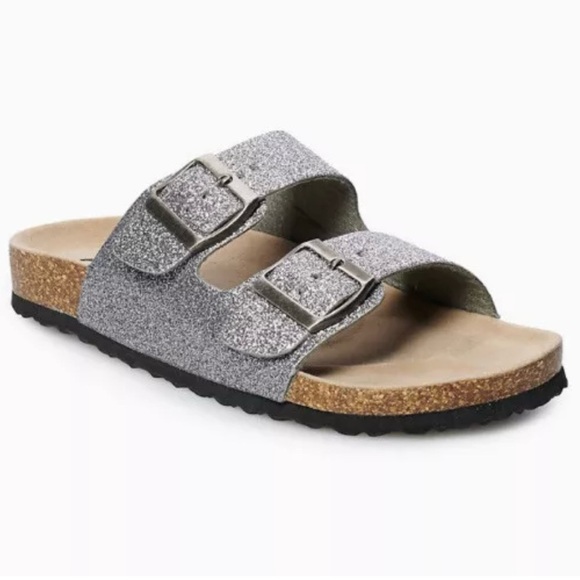 SO Solange Pewter Double Buckle Shimmer Slip-on Open Toe Sandals Size 7/8 M. - Picture 1 of 4